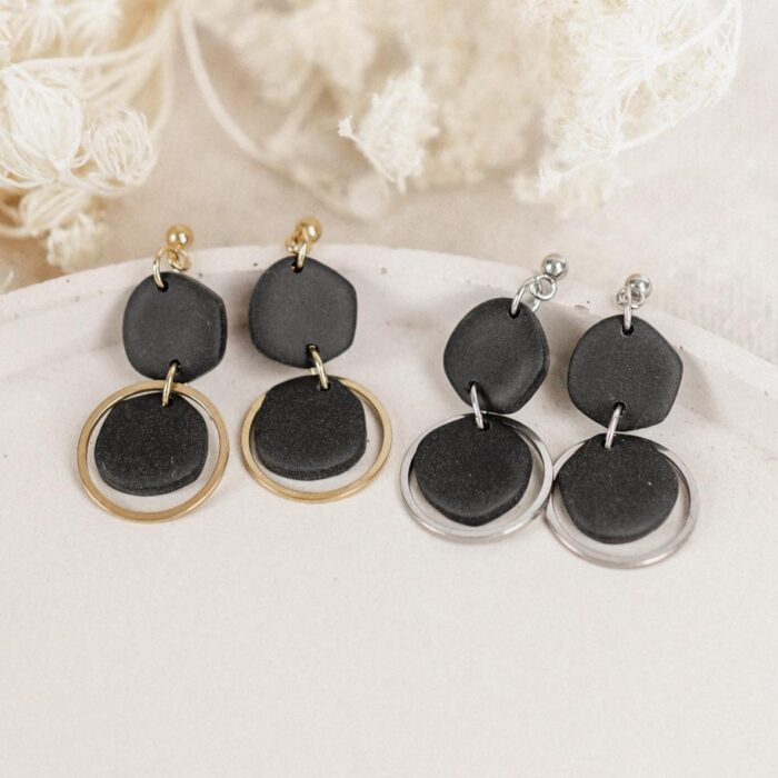 Ohrhänger Irregular Circles schwarz