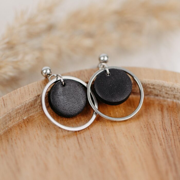 Ohrhänger Loop schwarz silber